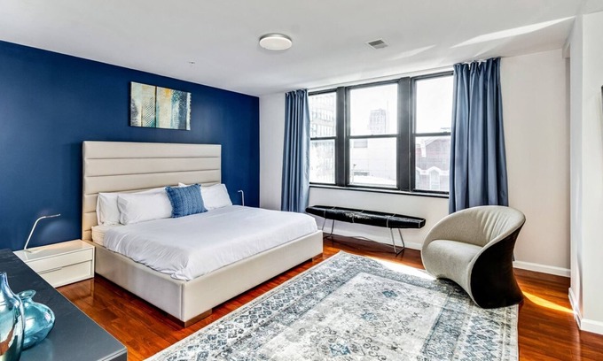 Chinatown Apartamento | City Stay in Style! Steps Away From Reading Terminal