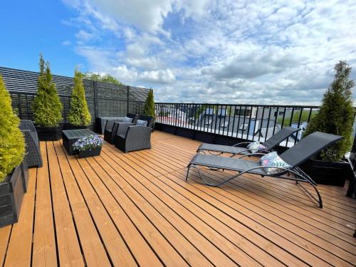 Kadriorg Apartamento | City Terrace Apartment Avangard - Large private roof terrace