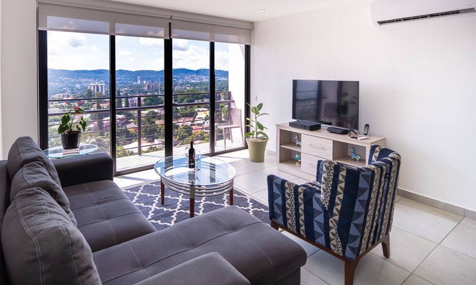 San Salvador Apartamento | City View Escalon, 3 bedroom Apartment with an amazing view to San Salvador
