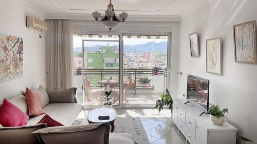 Blloku Apartamento | City Views Apartment Blloku - City Center