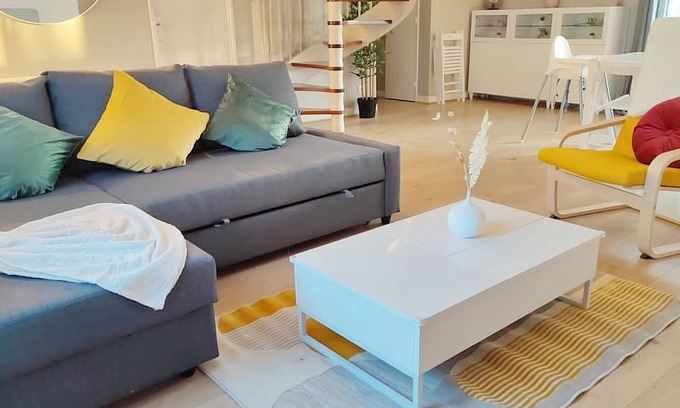 Cergy Casa | Casa-Diseñador-Baño en la habitacion-Terraza
