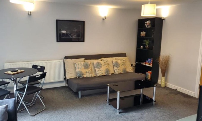 Derby Apartamento | City Walk Apartment
