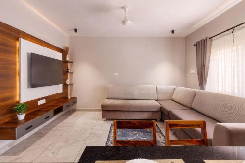 Domlur Apartamento | CityHaus By Red Olive-2BHK-Indiranagar