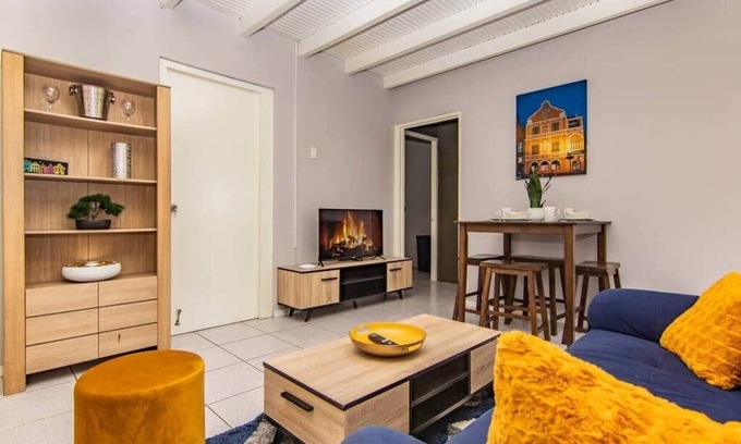 Colon Apartamento | Citylife Apartments - Pool/Free Parking/in Willemstad. Apartment - E