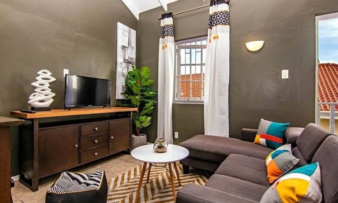 Colon Apartamento | Citylife Apartments - Pool/Free Parking/in Willemstad. Apartment O