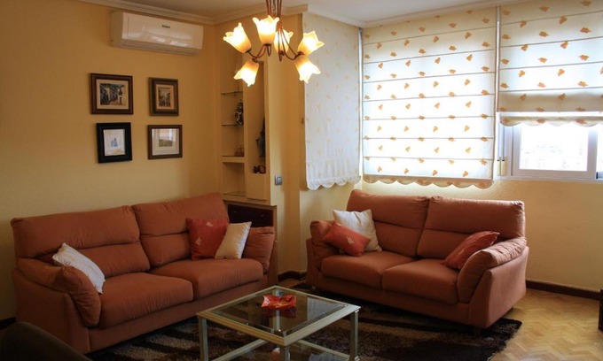 Villaverde Apartamento | Ciudad de los Angeles en Madrid