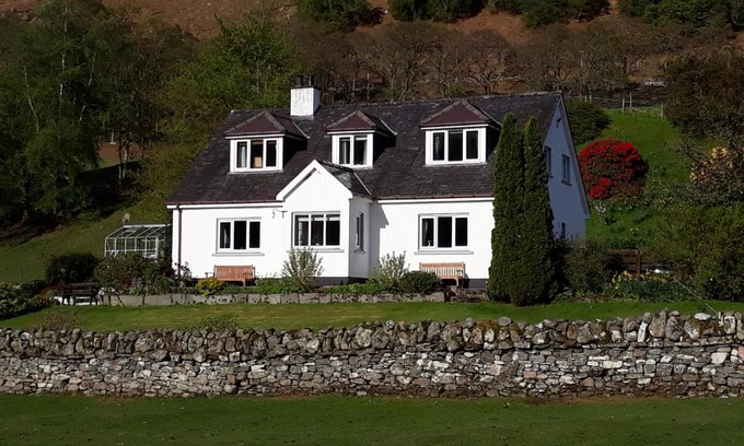 Garve Cama Y Desayuno | Clachan Farmhouse B & B