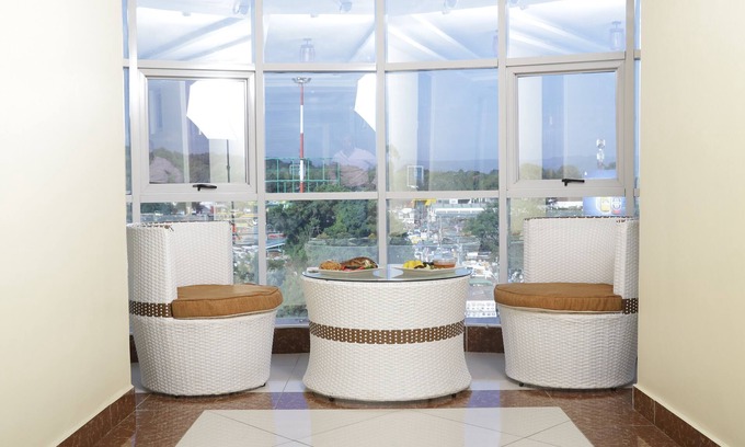Nakuru Hotel | Claire De Lune Moonlight Hotel
