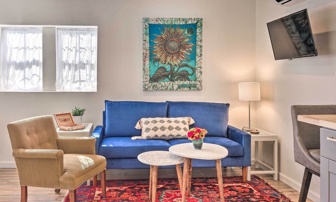 Wade Hampton Cabaña | Claire’s Cottage ~ 4 Mi to Downtown Greenville!