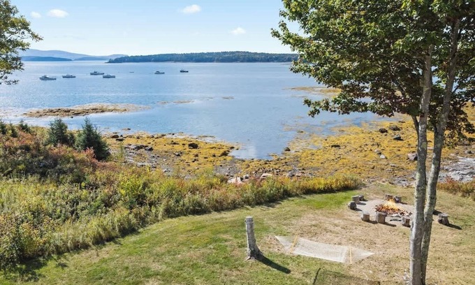 South Gouldsboro Casa | Clamshell by the Sea