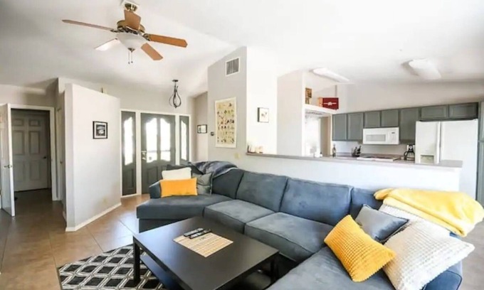 Clarkdale Casa | Clarkdale Charm-Near Jerome, Sedona, Wineries!