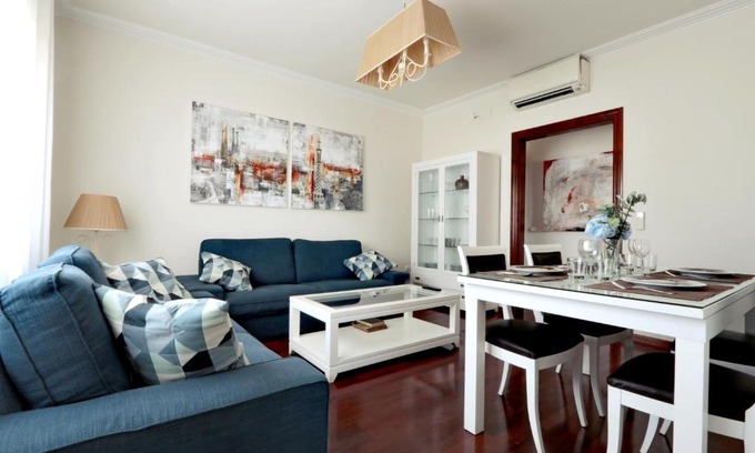 El Poble-sec Apartamento | Classbedroom Fira Business Apartment