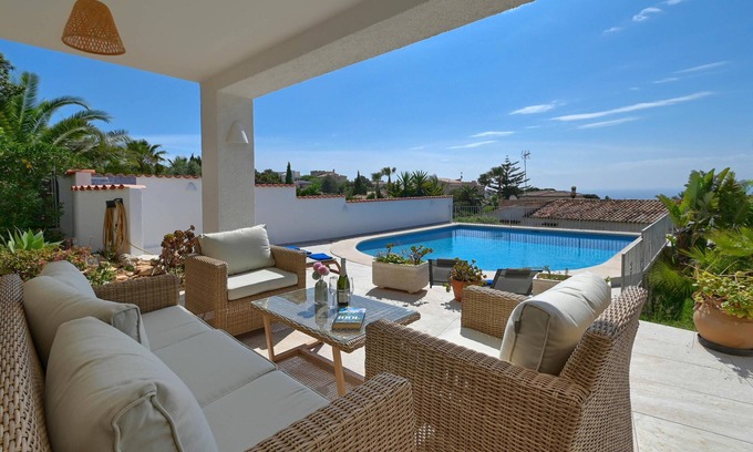 Cap de la Nau Villa | Villa clásica y acogedora en Jávea, Costa Blanca, España con piscina privada para 4 personas
