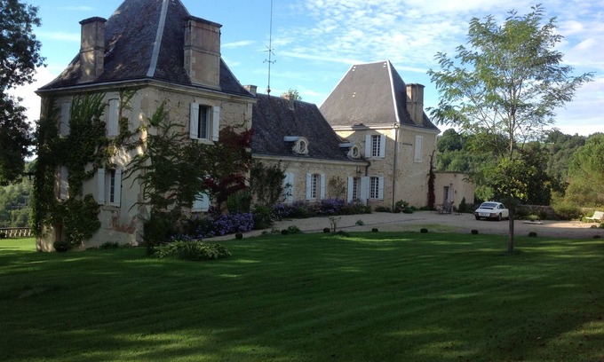 Carves Casa | Chateau clásico cerca de Sarlat y Monpazier / Sleeps 8
