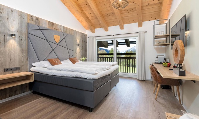 Rain Apartamento | Vrbo Property