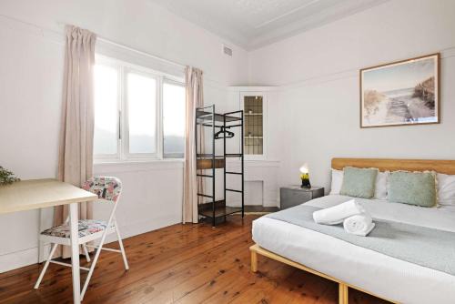 Sydney Casa | Classic Double Room - Quaint Place in South Hurstville - Shared Bathroom