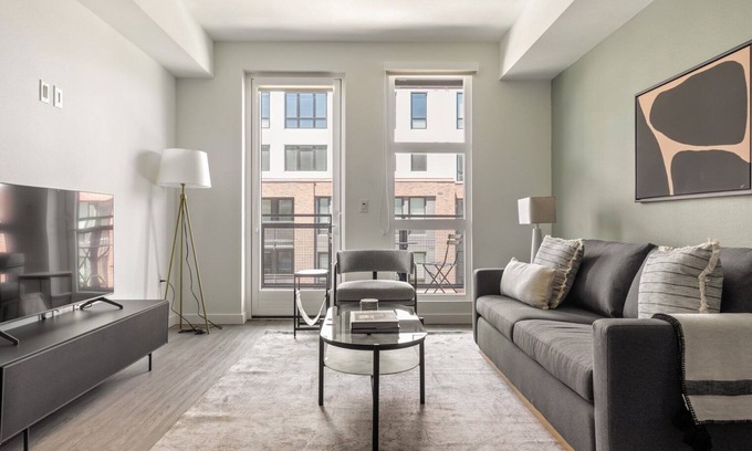 Emeryville Apartamento | Classic Emeryville 1BR w/ Pool, Gym & W/D, walk to Safeway, by Blueground