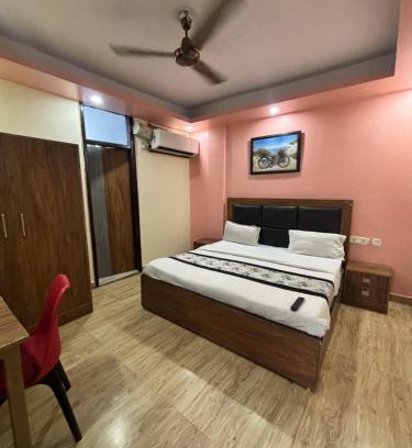 Old Rajinder Nagar Hotel | Classic Harmony Inn