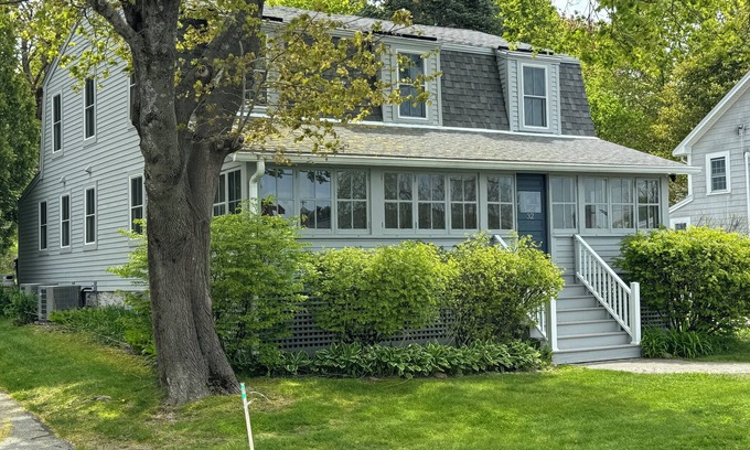 York Harbor Casa | Casa clásica de Nueva Inglaterra, completamente renovada, cerca de la playa, el puerto y el pueblo