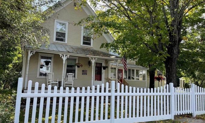 Conway Casa | Classic Quiet Conway Neighborhood Newly Remodeled!