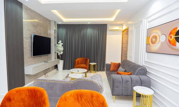 Ofin Apartamento | Classy 2 Bedroom Flat in Lekki