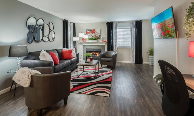 Rocklin Apartamento | Elegante apartamento con lujosa suite King