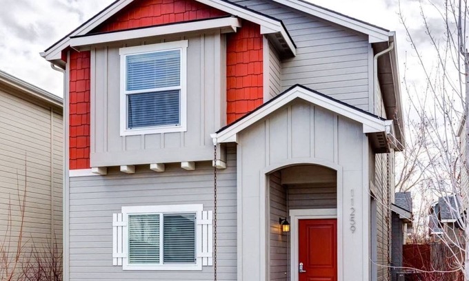 West Valley Casa | Classy Home By The Village | Boise Town Square-59