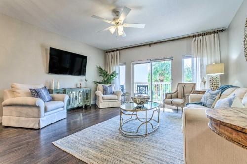 Sandestin Apartamento | Classy Resort Condo with Balcony Walk to Beach