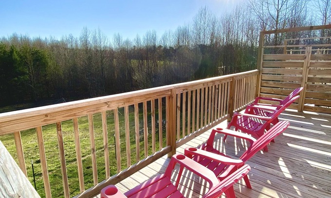 Trenton Condominio | Clean and Comfy - 2 bedroom duplexEnjoy some Rural Relaxation