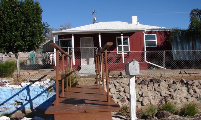 Ajo Casa | Limpio, histórico, encantador pero moderno Ajo Hideway en la parte superior de la calle Ocatillo