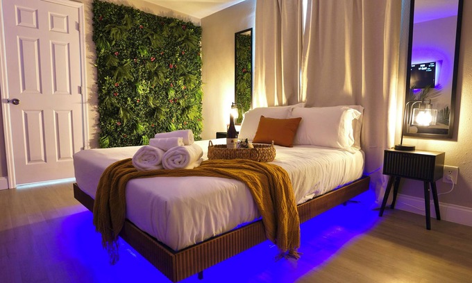 Orlando Apartamento | Clean & Quiet Luxury Boho in Orlando 25min from Theme Parks