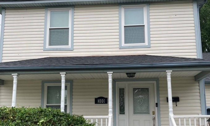 Norfolk Casa | Clean spacious home near Sentara Hospital