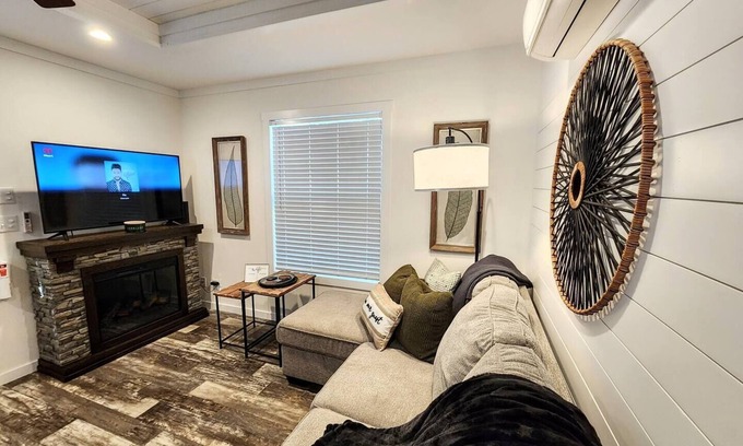 Piney Cabaña | Clearwater Cottage A