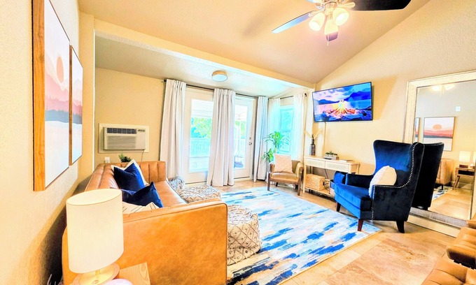 Mid America Condominio | Clearwater Golden Escape