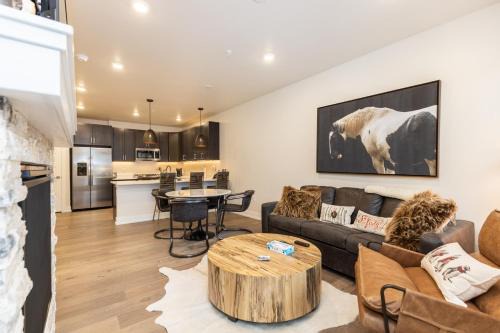Lakeside Village Casa | Clearwater Lofts #104 Building 3 by Summit County Mountain Retreats