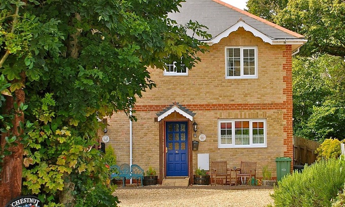 Shanklin Cabaña | Entorno rural, a 10 minutos a pie de la playa, para familias, para 6 personas,
