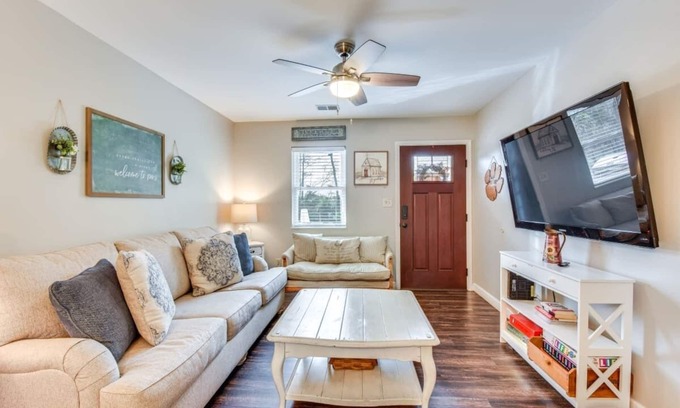 Clemson Casa | Clemson House 1 mile from University & Stadium!