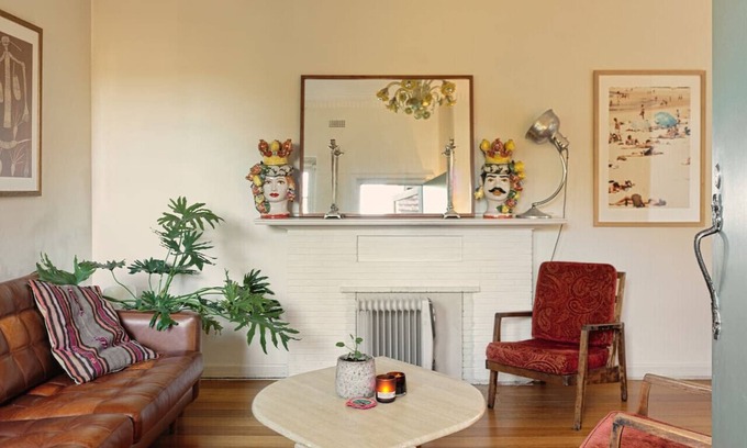 Kew Apartamento | Cleopatra's Villa - Inspired Art Deco Apartment