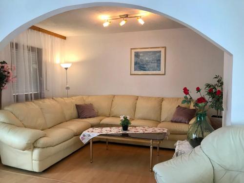 Oberhavel Casa | CLEOPATRA - Zimmervermietung