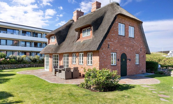Sylt Casa | Cliffhouse - Lifestyle Unter Reet. Gleich am Meer & Strand. Design pur