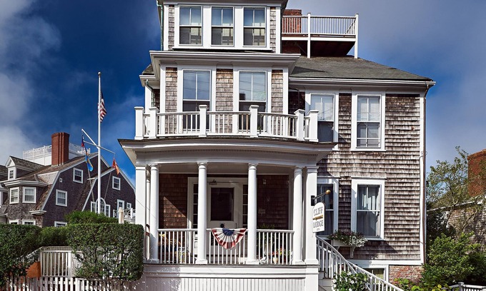 Brant Point Cama Y Desayuno | Cliff Lodge