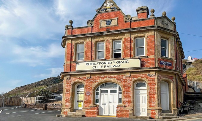 Aberystwyth Cabaña | Cliff Railway Apartment