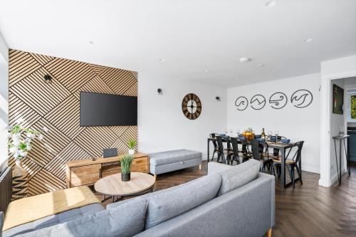 Seaford Casa | Cliff Rise