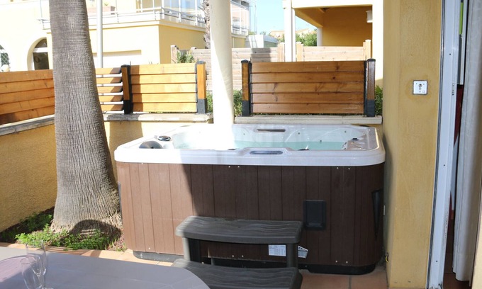 Naturist Village Villa | Villa Cap d'Agde naturisme, 1 dormitorio, 4 personas