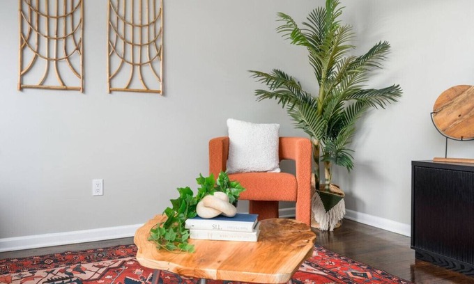 Columbus Casa | Clinton Corner - 2BR, 1 BA, 1 Garage
