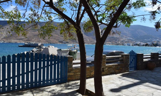 Ormos Korthiou Casa | CLIO'S BEACH HOUSE - DELUXE BEACH FRONT PROPERTY