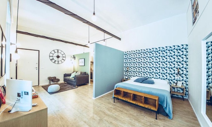 Vanchiglia Apartamento | Clock Loft