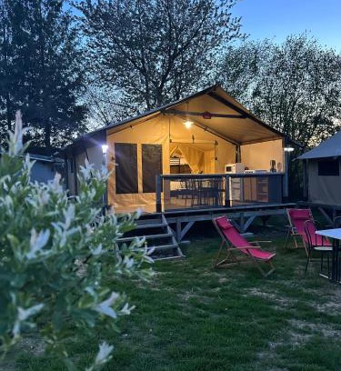 Saint-Ouen-des-Besaces Otro | Clos des Monts Tente Lodge Safari J