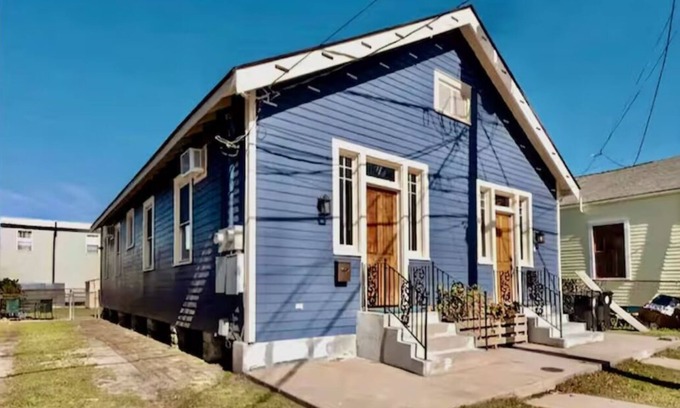 West Riverside Casa | 🔥CLOSE 2 UPTOWN+ZOO❤️ \ SLEEPS 5 & PET FRIENDLY W/FEE