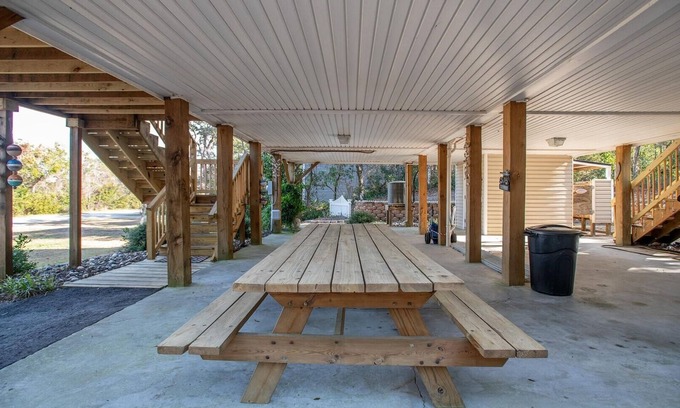 Emerald Isle Casa | Close Enough 3 Bedroom Home by RedAwning